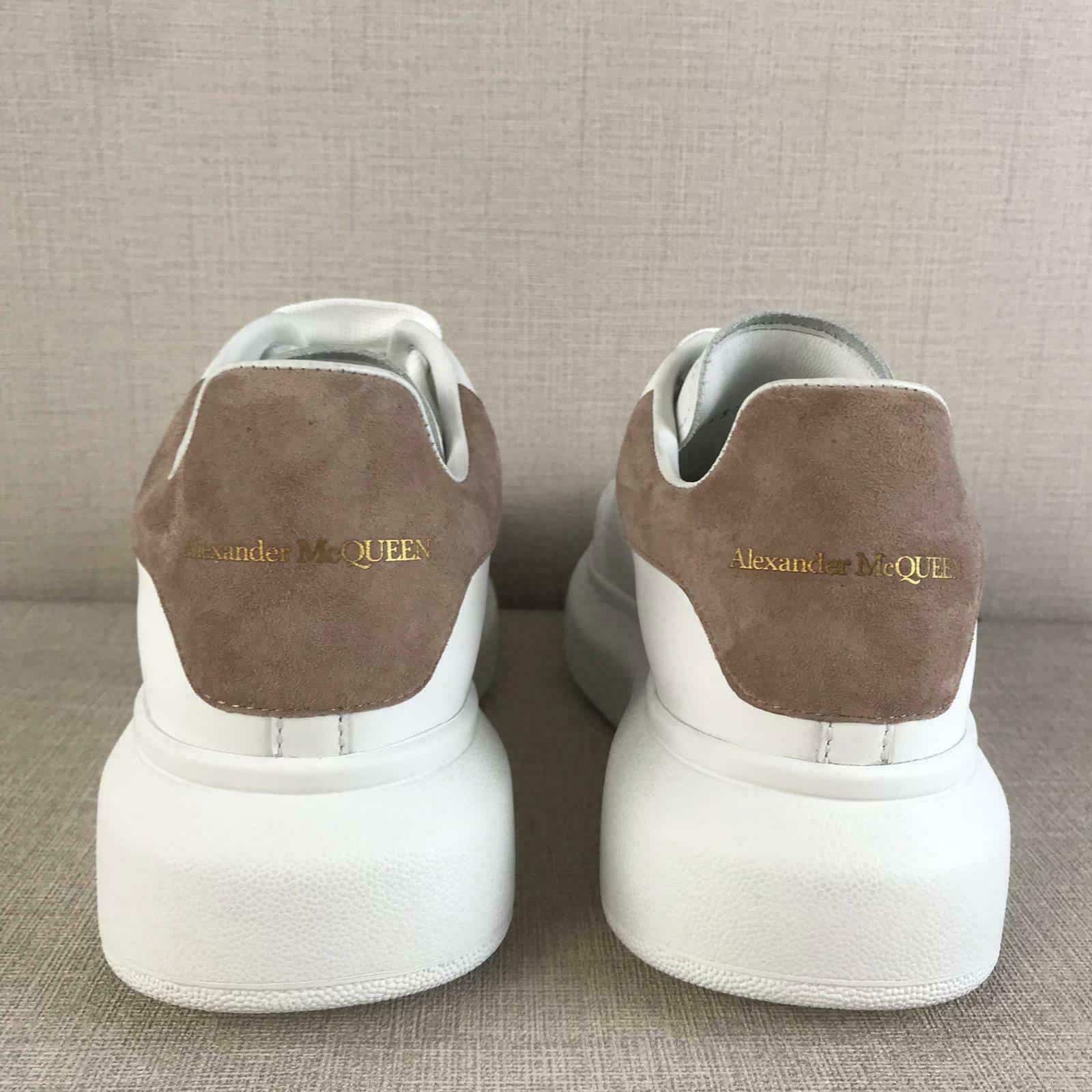 alexander mcqueen camoscio